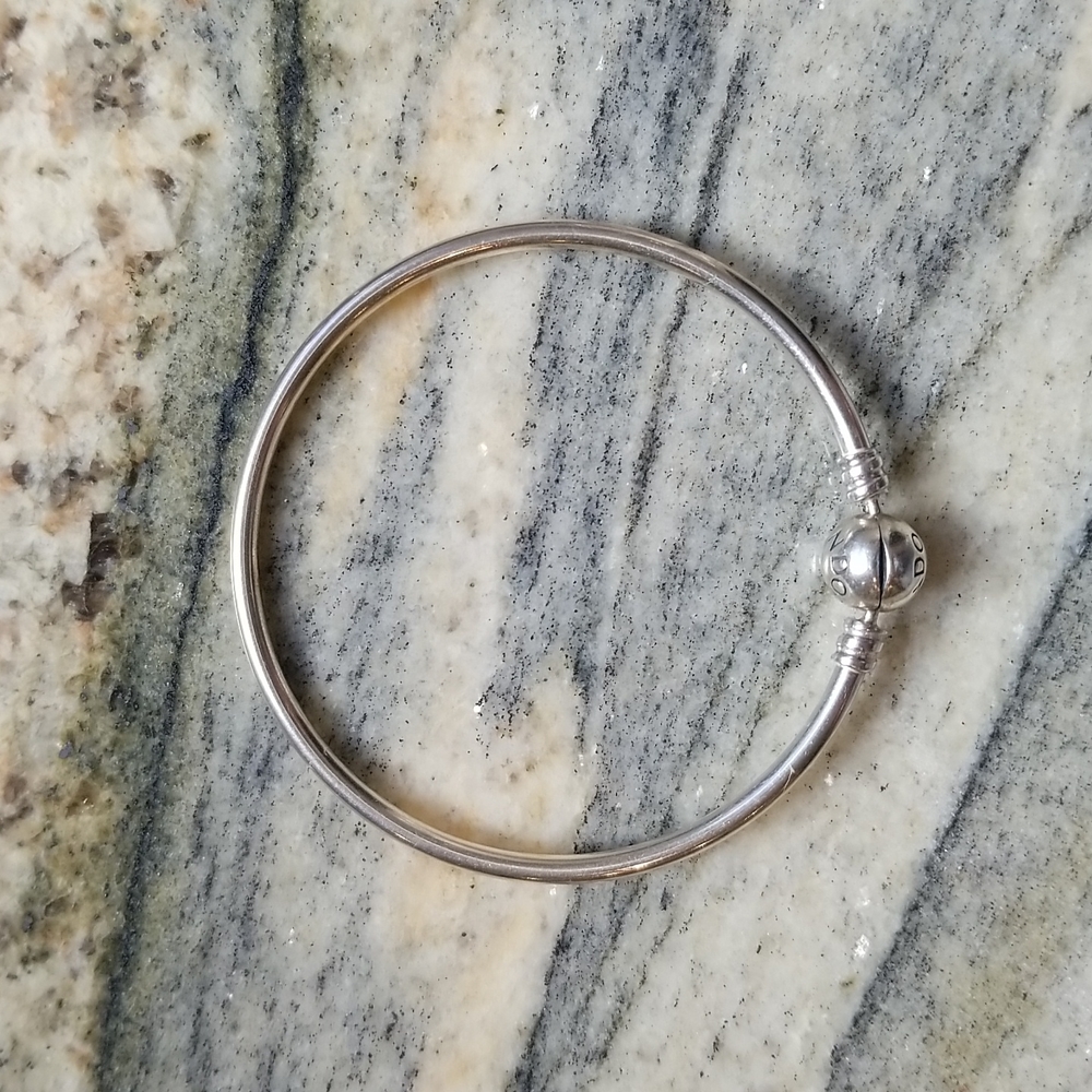 Pandora Clasp Bangle SMALL